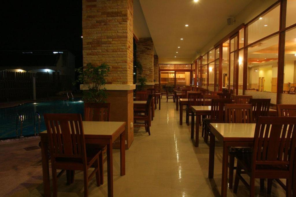 Siam Platinum Pattaya Hotel Buitenkant foto