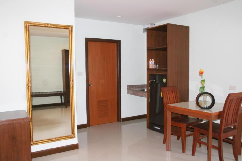 Siam Platinum Pattaya Hotel Buitenkant foto