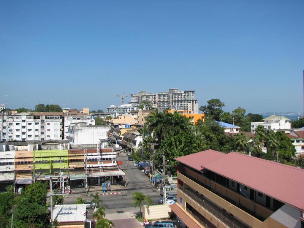 Siam Platinum Pattaya Hotel Buitenkant foto