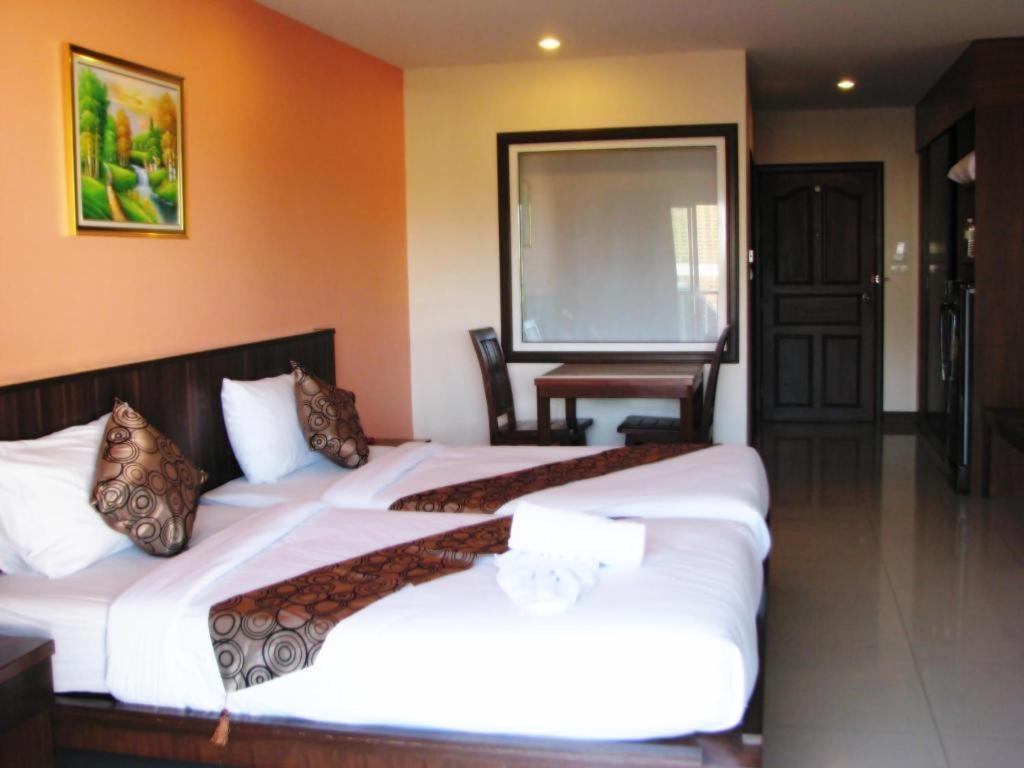 Siam Platinum Pattaya Hotel Buitenkant foto