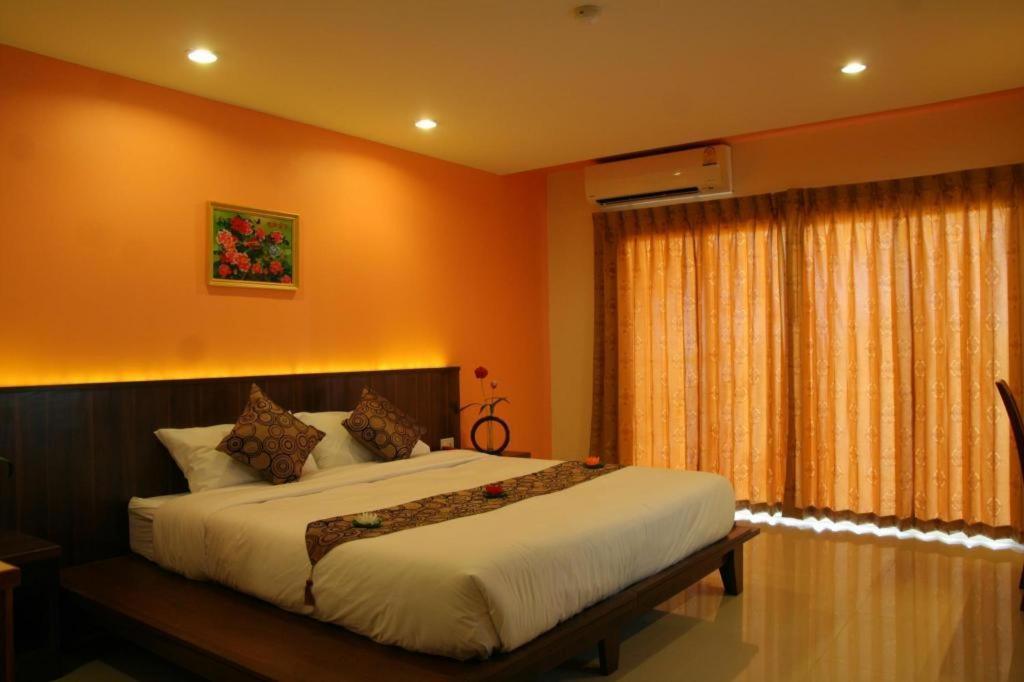 Siam Platinum Pattaya Hotel Buitenkant foto