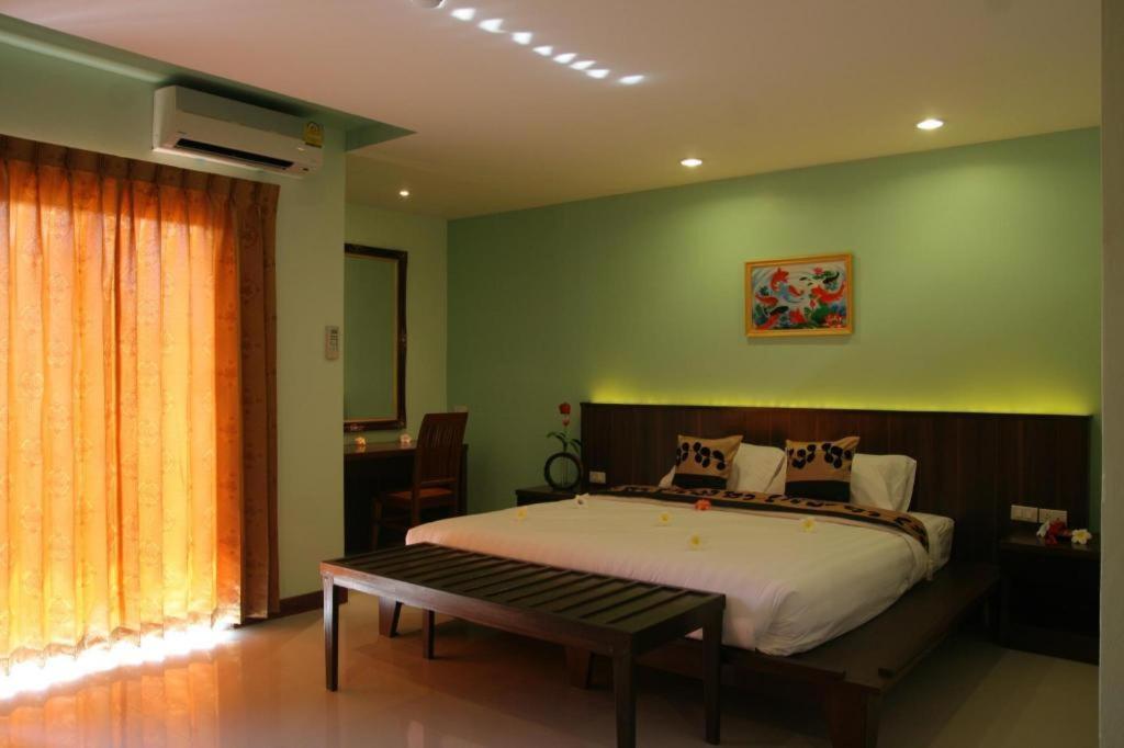Siam Platinum Pattaya Hotel Buitenkant foto