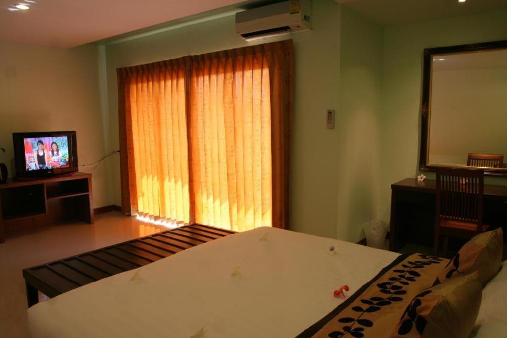Siam Platinum Pattaya Hotel Buitenkant foto